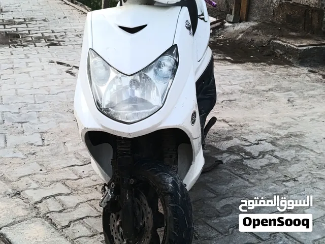 سكنس فحلا الدارجه كلها بلاد كهربايات كلها شغله شرط ابيع كوم حديد ابيع الدراجه صار بيه صوت اكسل وترك