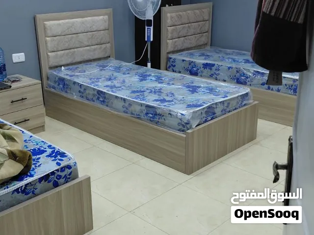سكن شباب مشترك جديد ونظيف في الصويفيه بجانب البنك العربي