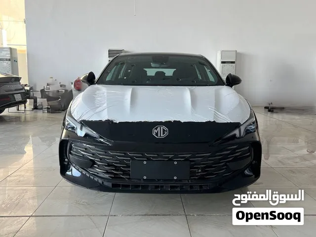 ام جي 7 ستاندرد 1.5 بنزين 2025 - متوفر لون اسود