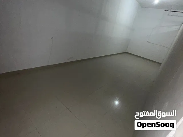 للايجار مخزن بالمهبولة