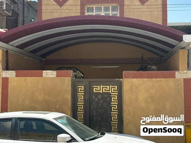 نصف دار مع الاثاث للبيع