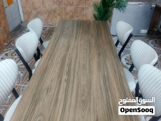 ميز طعام تفصال اقره الوصف