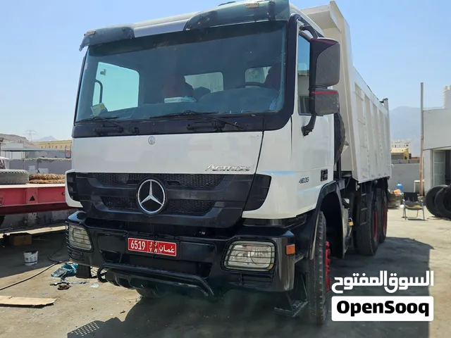 Used 2013 Mercedes Benz Box Truck for Sale
