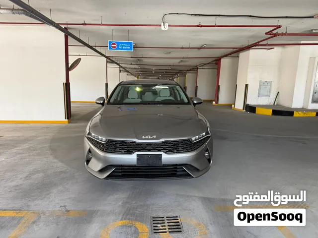 KIA K5 GCC specs خليجي صبغة وكالة
