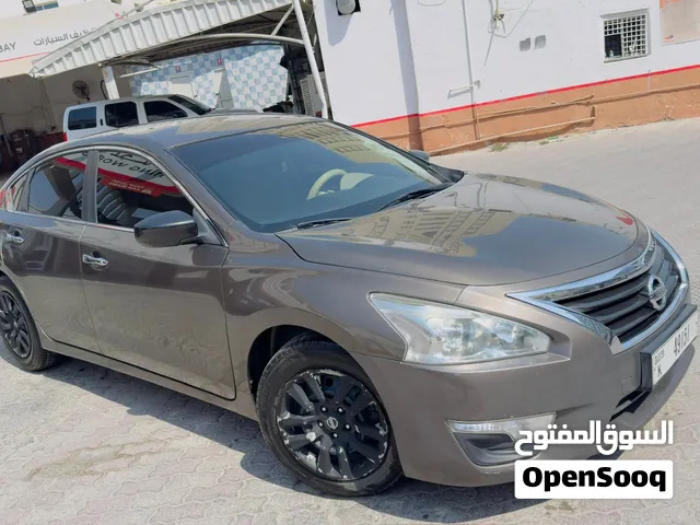 Nissan Altima 2.5 v4