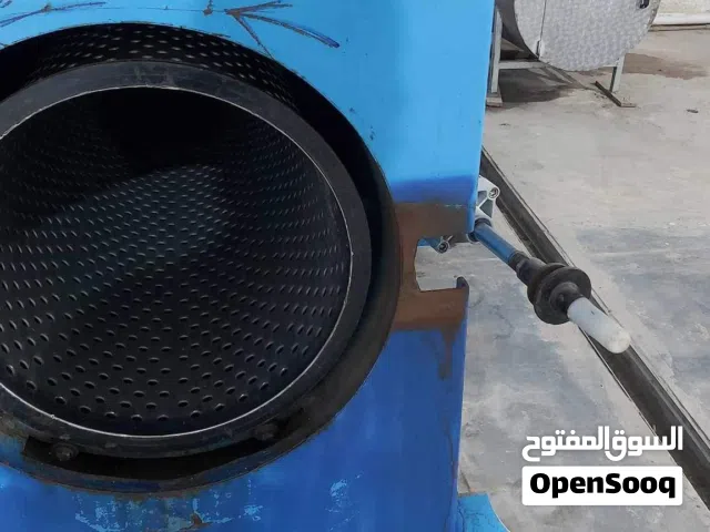 مغسلة سجاد آلية متكاملة للبيع في عين زارة بالقرب من النصب التذكاري