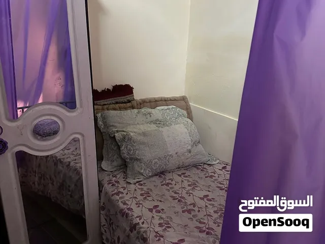 مطلوب بنت واحدة للمشاركة في أستوديو عجمان