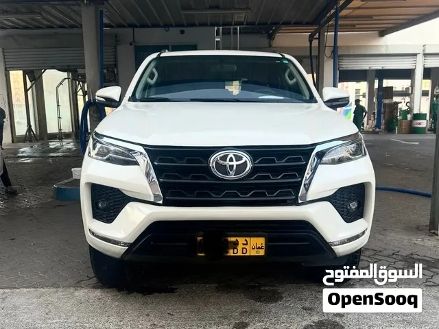 Toyota fortuner 2022