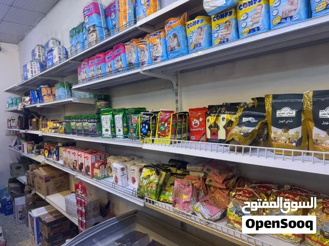 ماركت للبيع منطقة العمداء في السيدية مساحة 10*5 مع مخزن