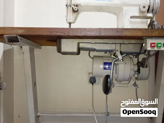 ماكينة خياطة جوكى صنع اليابان  بالمهبولة juki Japan made in mahboola