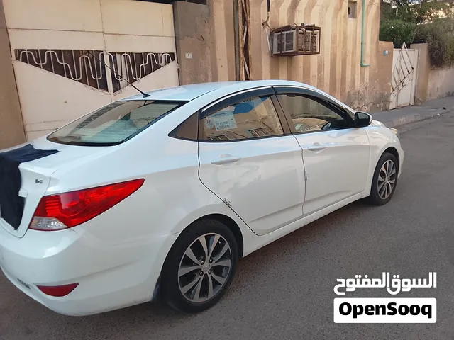 هونداي اكسنت2015