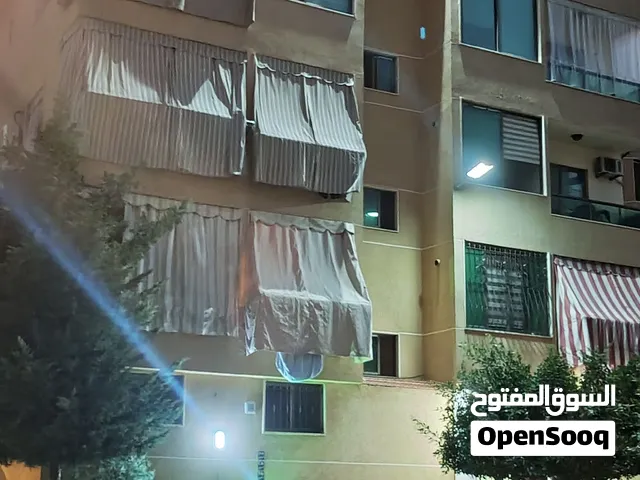 شقة ممتازة  في دوحة عرمون للبيع