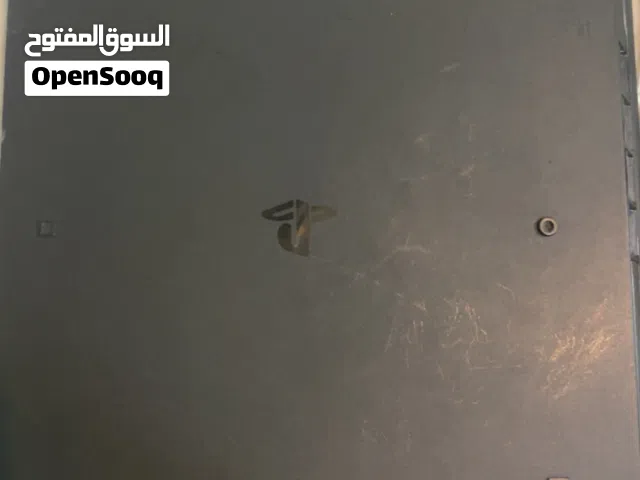 للبيع بلاستيشن 4