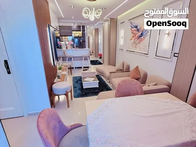 شقه للايجار اليومي والاسبوعي بحر مباشر 5نجوم ميامي