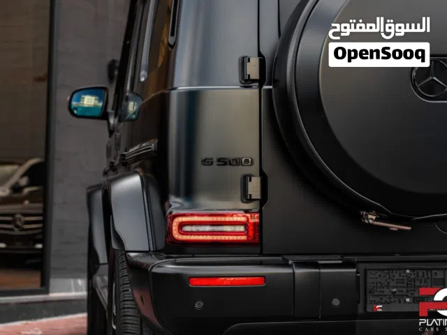 مرسيدس بنز الفئة-G 2024 بحالة ممتازة، لون أسود، أوتوماتيك، بنزين، SUV للتأجير اليومي