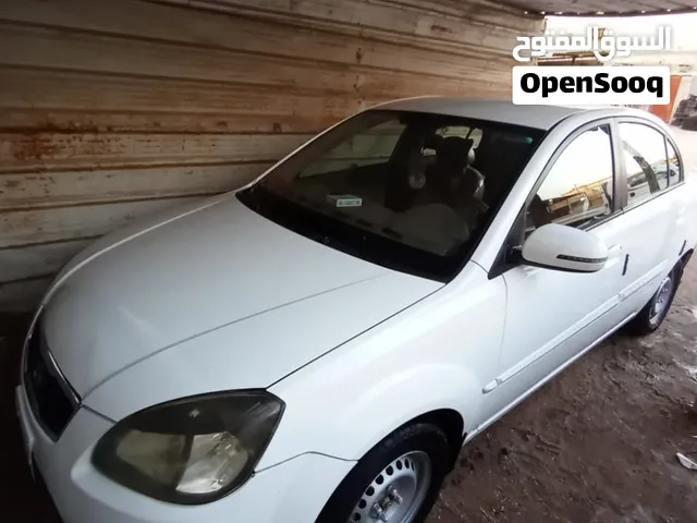 Used Kia Rio in Basra
