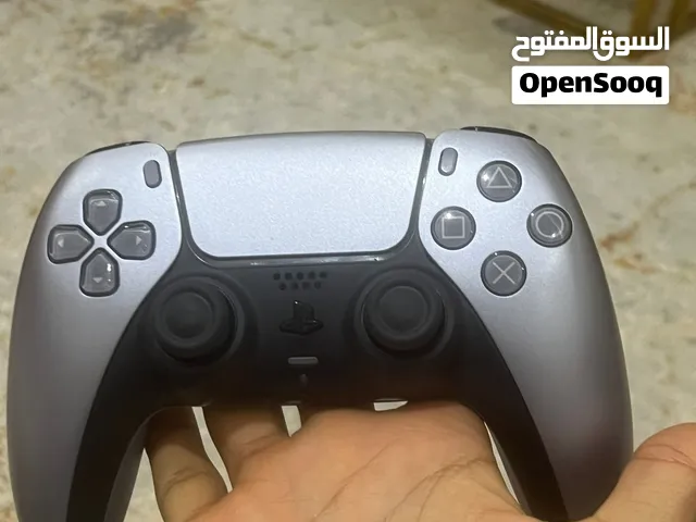 الجهاز اصلي و بضمانه ب 300 قابل للتفوض