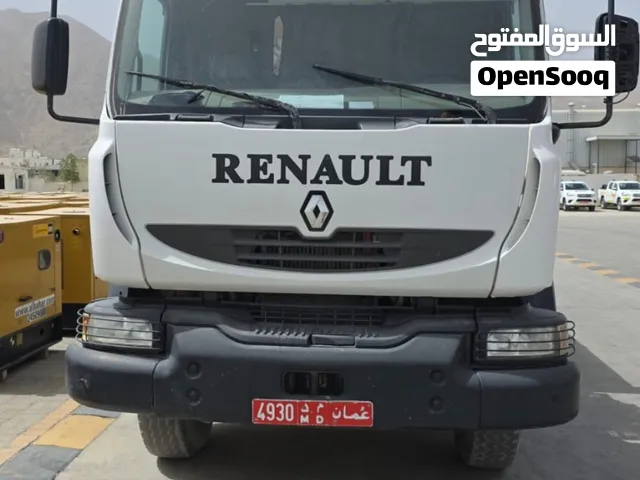 Renulat 2010 4x4 hiup truck
