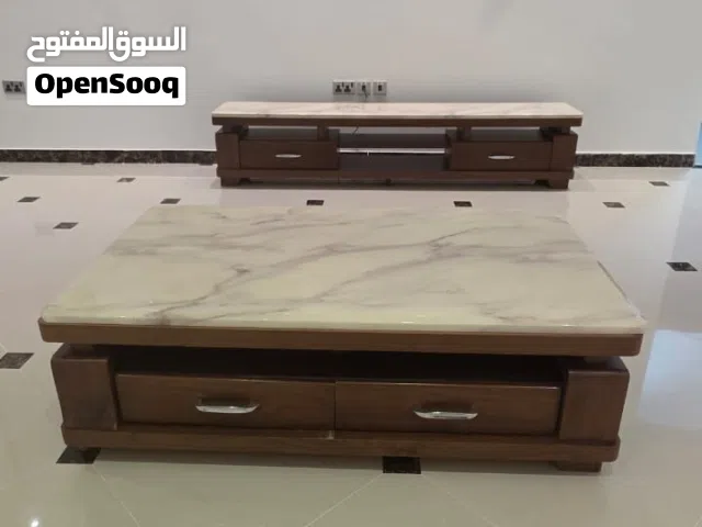 طاولة رخام اصلي وخشب اصلي ثقيله جدا