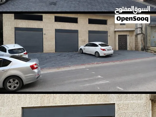 محلات تجارية للإيجار – رام الله شارع عين مصباح الرئيسي،