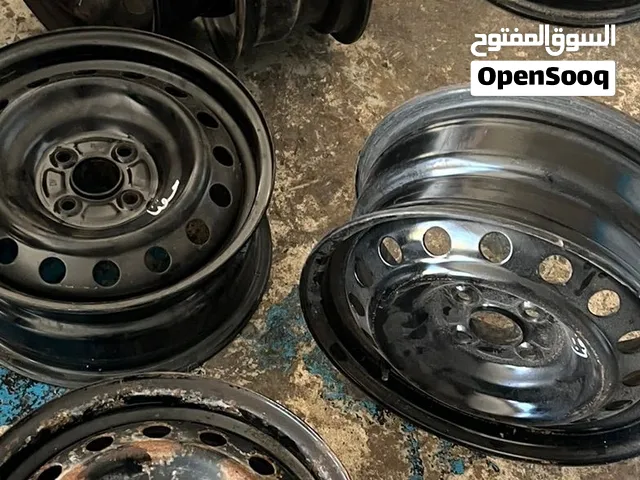 للبيع اربع رنقات حديد وكاله وراد