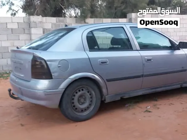 اوبل استرا 2002 للبيع