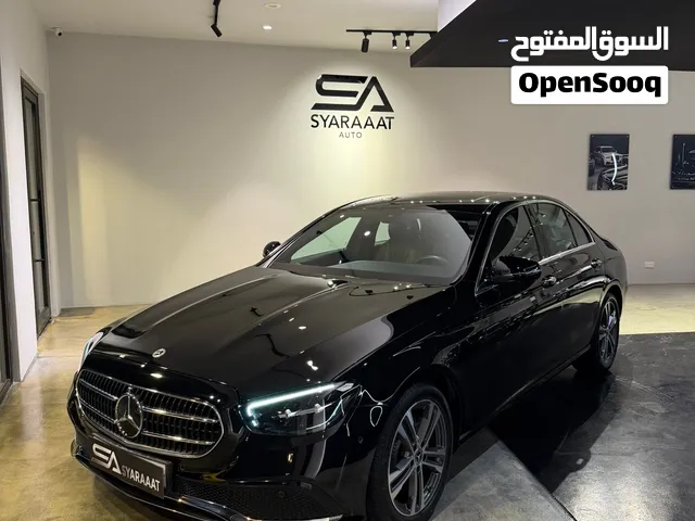 Mercedes E200