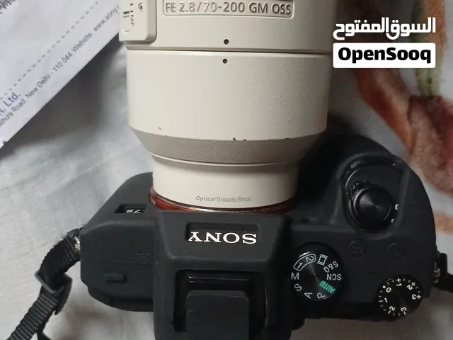 For Sale: Sony A7 III full-frame mirrorless camera Sony A7 III (A7M3) + 70–200mm Lens