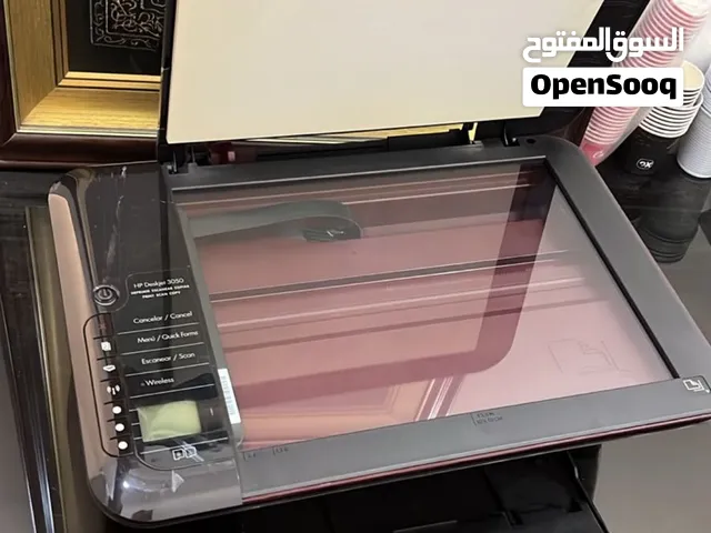 طابعة hp بحالة ممتازة متعددة الاستخدامات