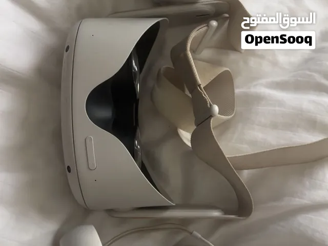 نظارة الواقع الافتراضي Oculus Quest 2 (استعمال نظيف جداً لفترة بسيطة)