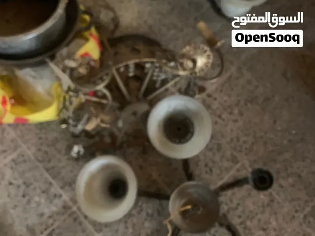 ثريات للبيع