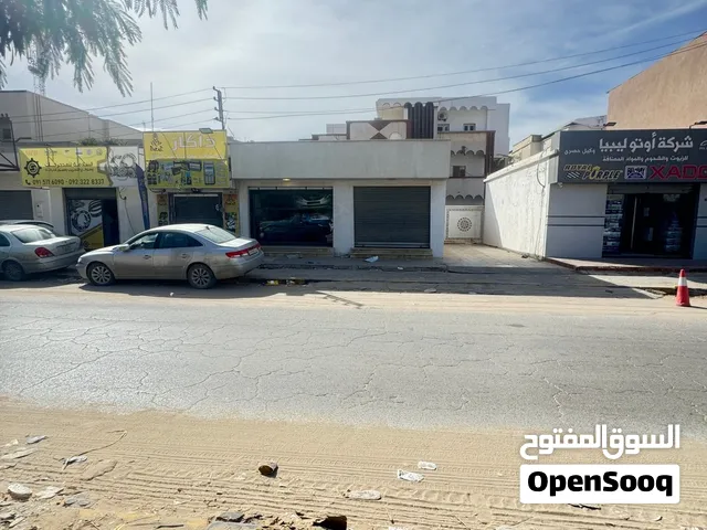 عقار تجاري للبيع بموقع استراتيجي مميز! سوق الجمعة عرادة بالقرب من شيل عرادة الرئسي موقع مميز