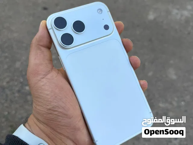 ايفون 17 بروماكس ذاكره 256 جيجا نظام eSIM رسمي بدون منفذ شريحه بطارية 100%