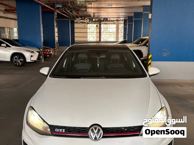 Volkswagen Golf GTI 2015 – GCC Specs