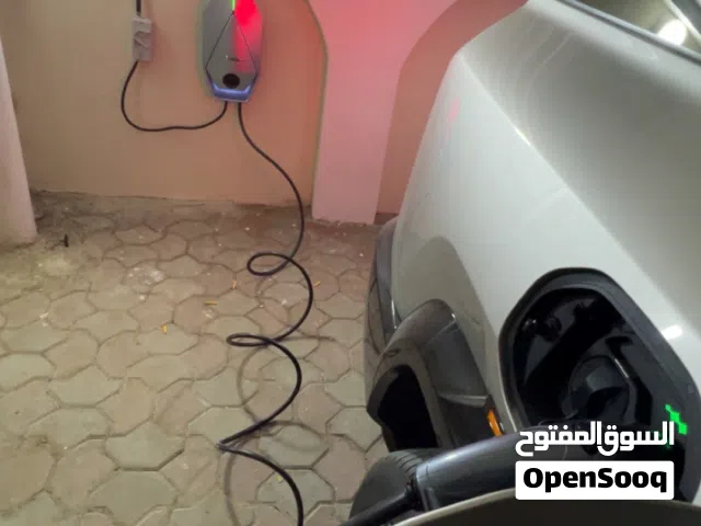 تركيب شاحن للسيارات كهربائية