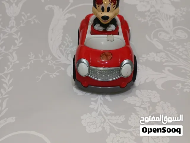 لعبة سيارة ميكي ماوس الحمراء من ديزني