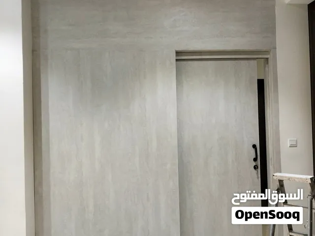 تنفيذ كافة الأعمال الخشبية ابواب وديكورات وخزائن ومطابخ