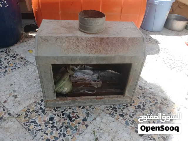 منقلة او مشواية كباب حجم صغير مثل ما موضحه بالصورة