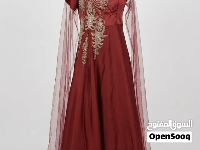 فستان سهرة /تفصيل