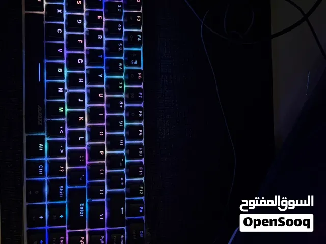 بي سي متكامل مع جميع اغراضه