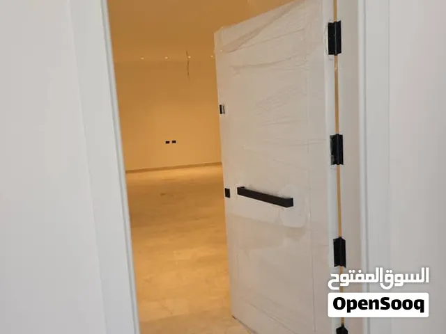 عرض حصري ومميز للإيجار شقق سكنية في عمارة تشطيب حديث وفاخر في النوفليين بالمصعد قرب حلويات الملكة