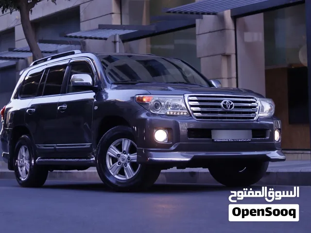 تويوتا لاند كروزر 2009 محول 2015 بالكامل vxr