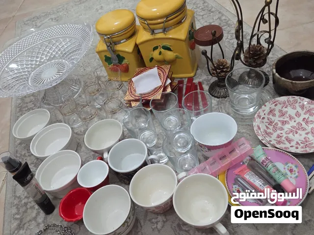 اغراض مطبخ نظيفه جدا