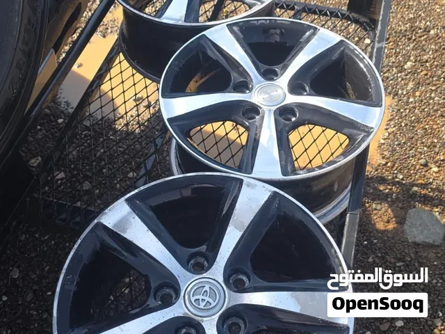 متوفر ثلاث رنجات للبيع