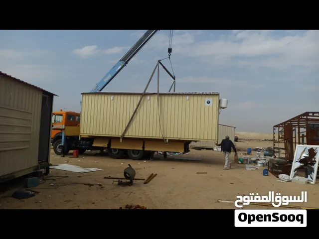 خدمه رافعه مع تريلا لرفع جميع الأشياء