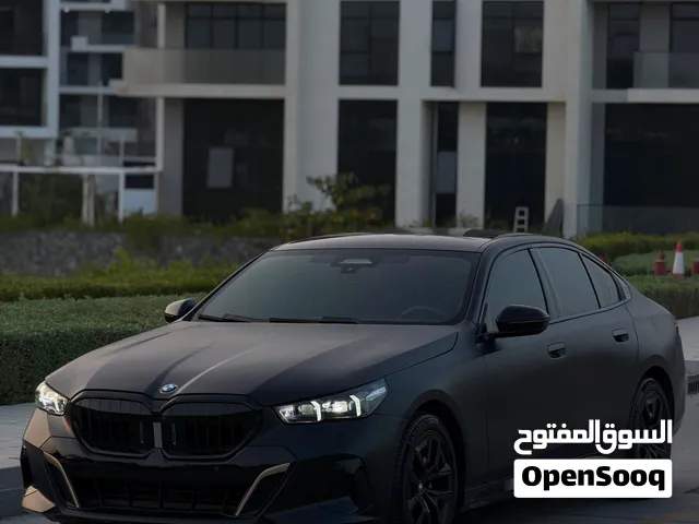 BMW 520i 2024 وارد كوري