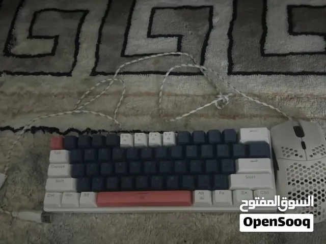كيبورد يديد استعلمته مره بس ويديد ويعتبر نادر