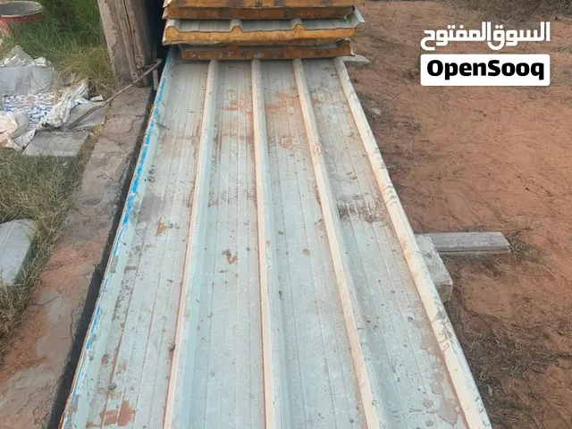السلام عليكم ورحمت الله وباركاته سندوتش 14 طرف كما موضح بالصور اطوال مختلفه لي يبي يدير صقف حضيره
