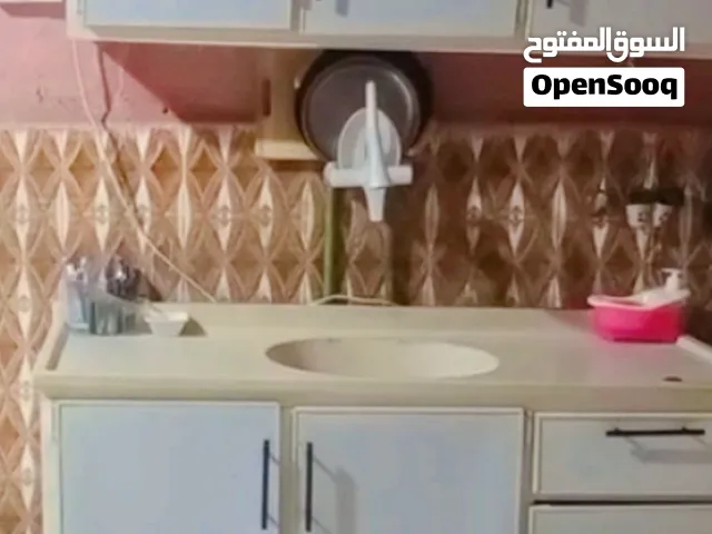 كاونترمستعمر شي قليل
