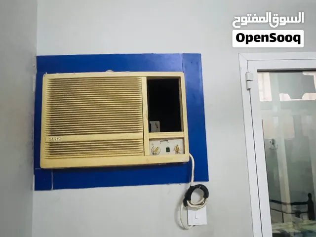 Hair window A/C